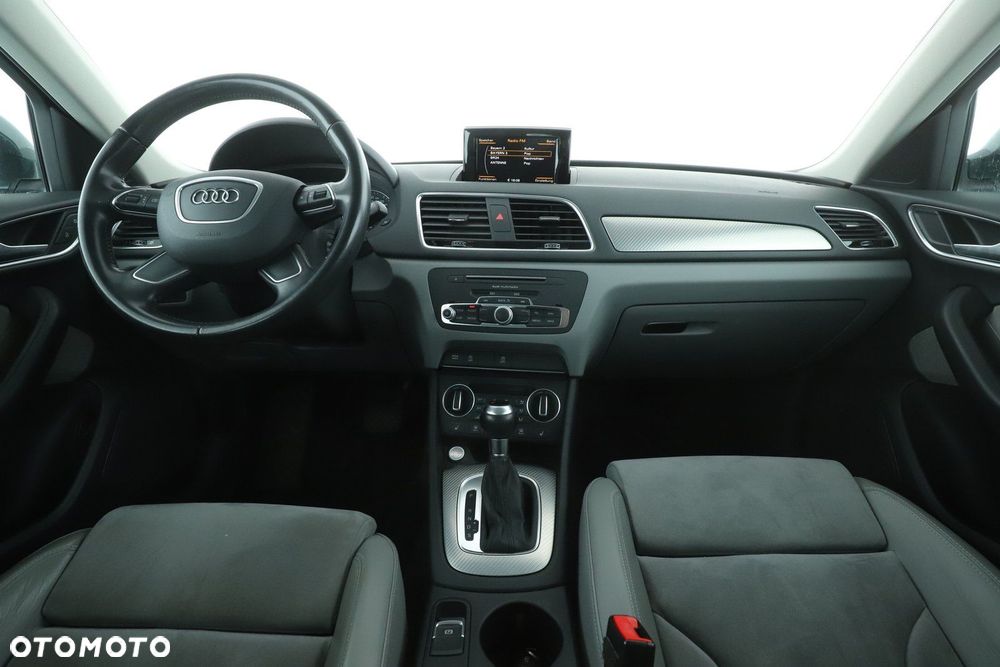 Audi Q3 - 22