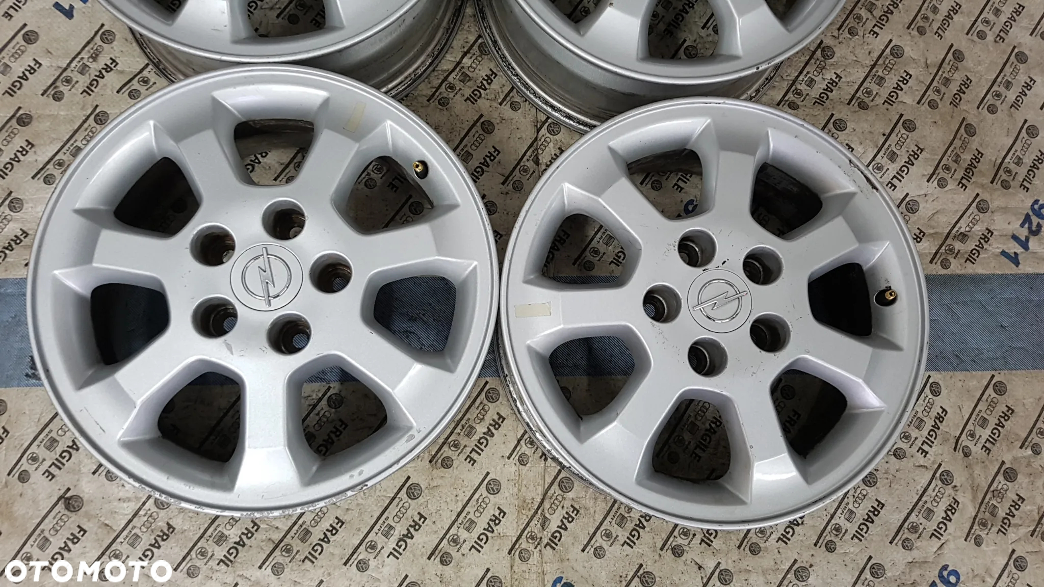 FELGI ALU ORYGINAŁ  OPEL ASTRA ZAFIRA MERIVA COMBO 5X110  6jx15 ET43 - 3