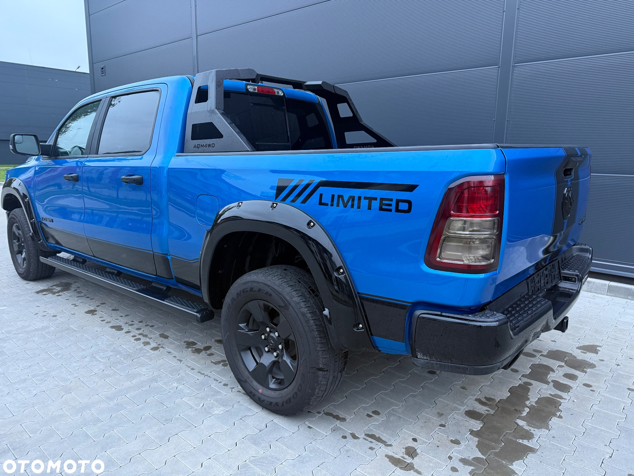 Dodge RAM 1500 5.7 4x4 - 4