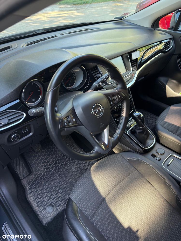 Opel Astra - 8