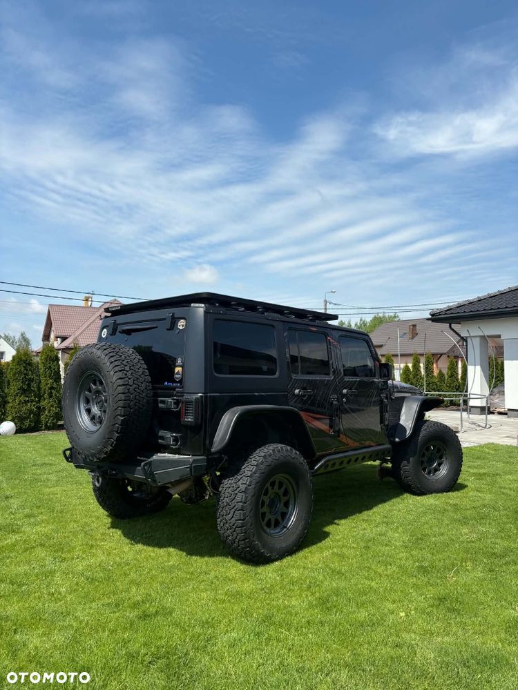 Jeep Wrangler - 1
