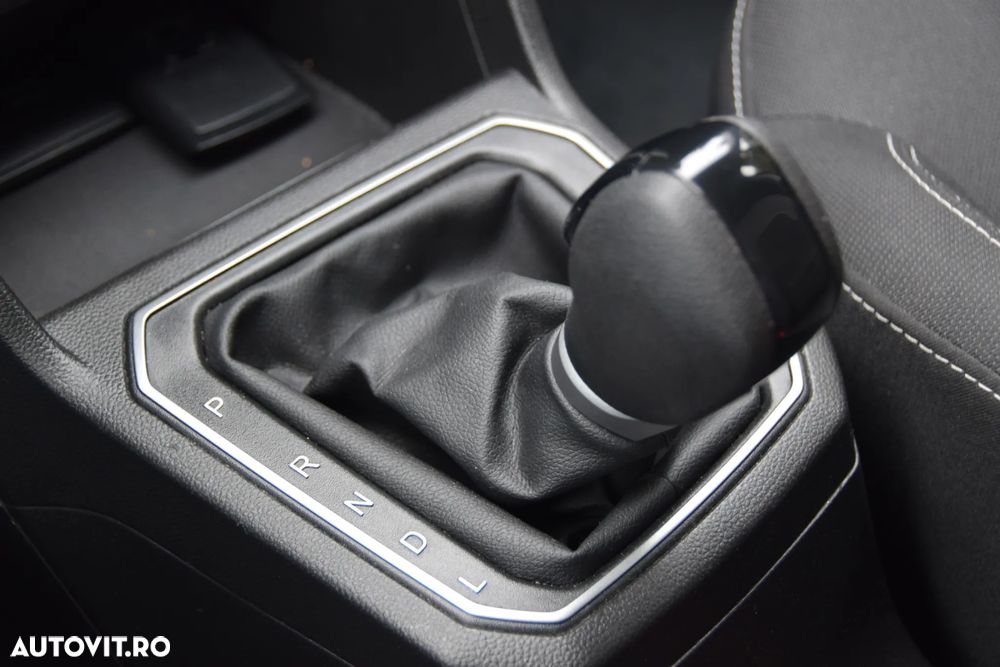 Dacia Logan TCe 90 CVT Prestige - 38