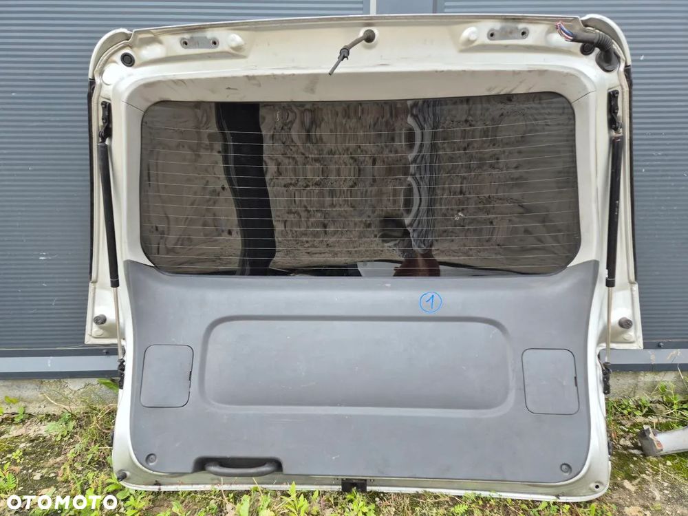 PREVIA II DRZWI BŁOTNIK KLAPA ZDERZAK SZYBA FOTEL CHŁODNICA WODY WZMOCNIENIE WENTYLATOR CHŁODNICY - 24