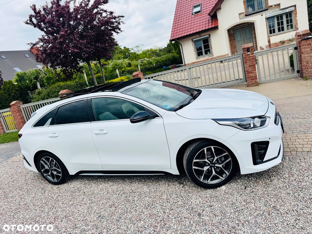 Kia ProCeed 1.5 T-GDI GT Line - 1