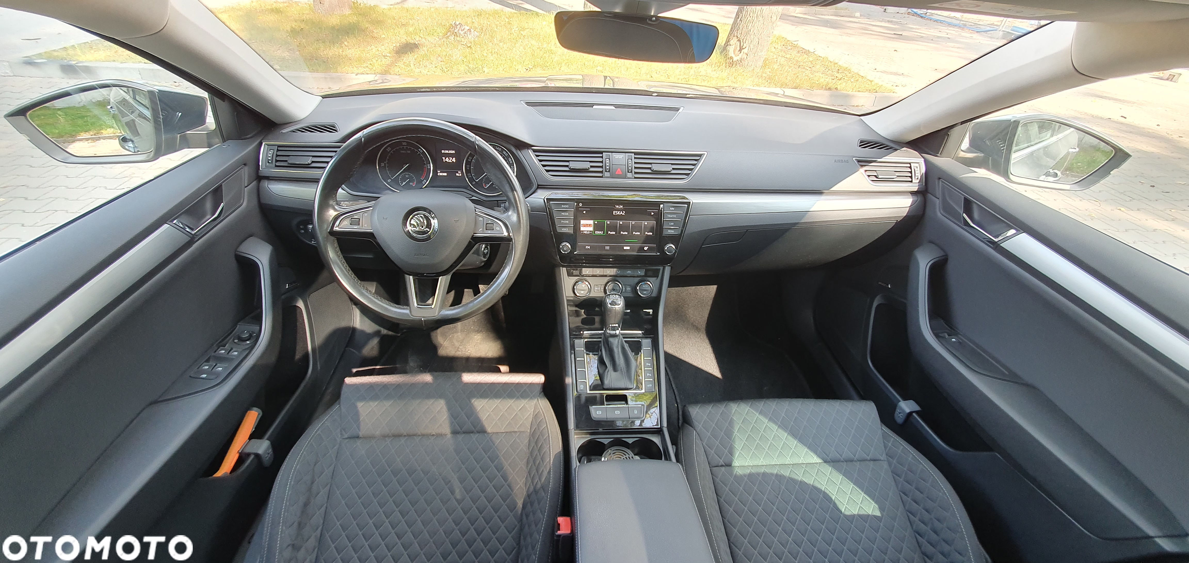 Skoda Superb 1.6 TDI Style DSG - 6