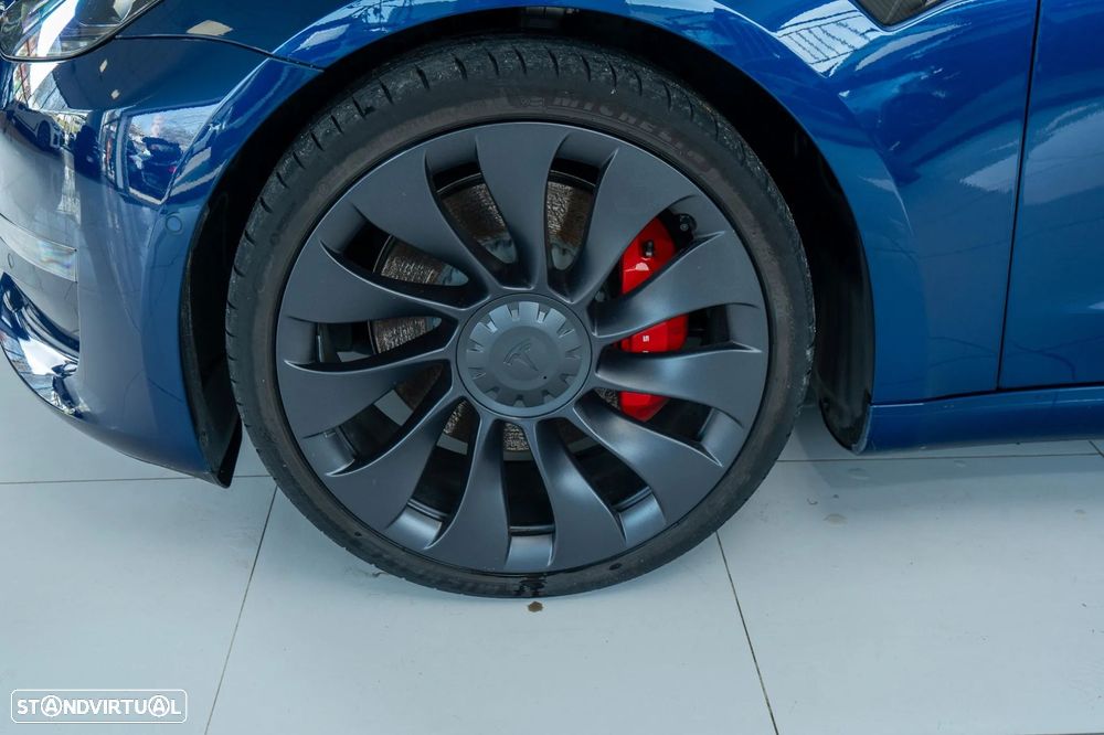 Tesla Model 3 Performance Dual Motor AWD - 21