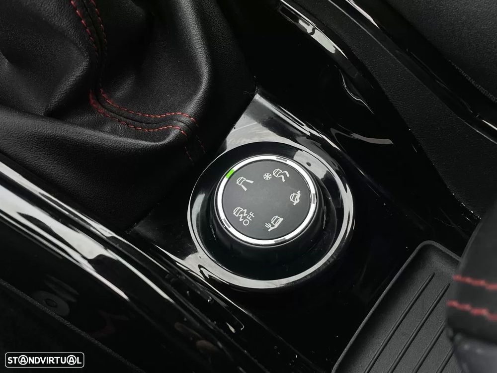 Peugeot 2008 1.2 PureTech GT Line - 34