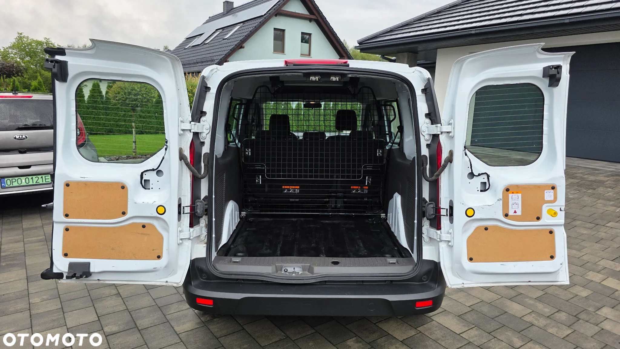 Ford Transit Connect 240 L2 LKW Autm Trend - 23