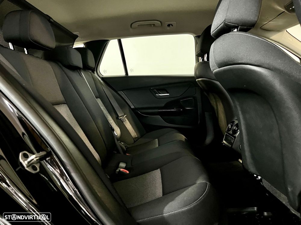 Mercedes-Benz C 200 - 16