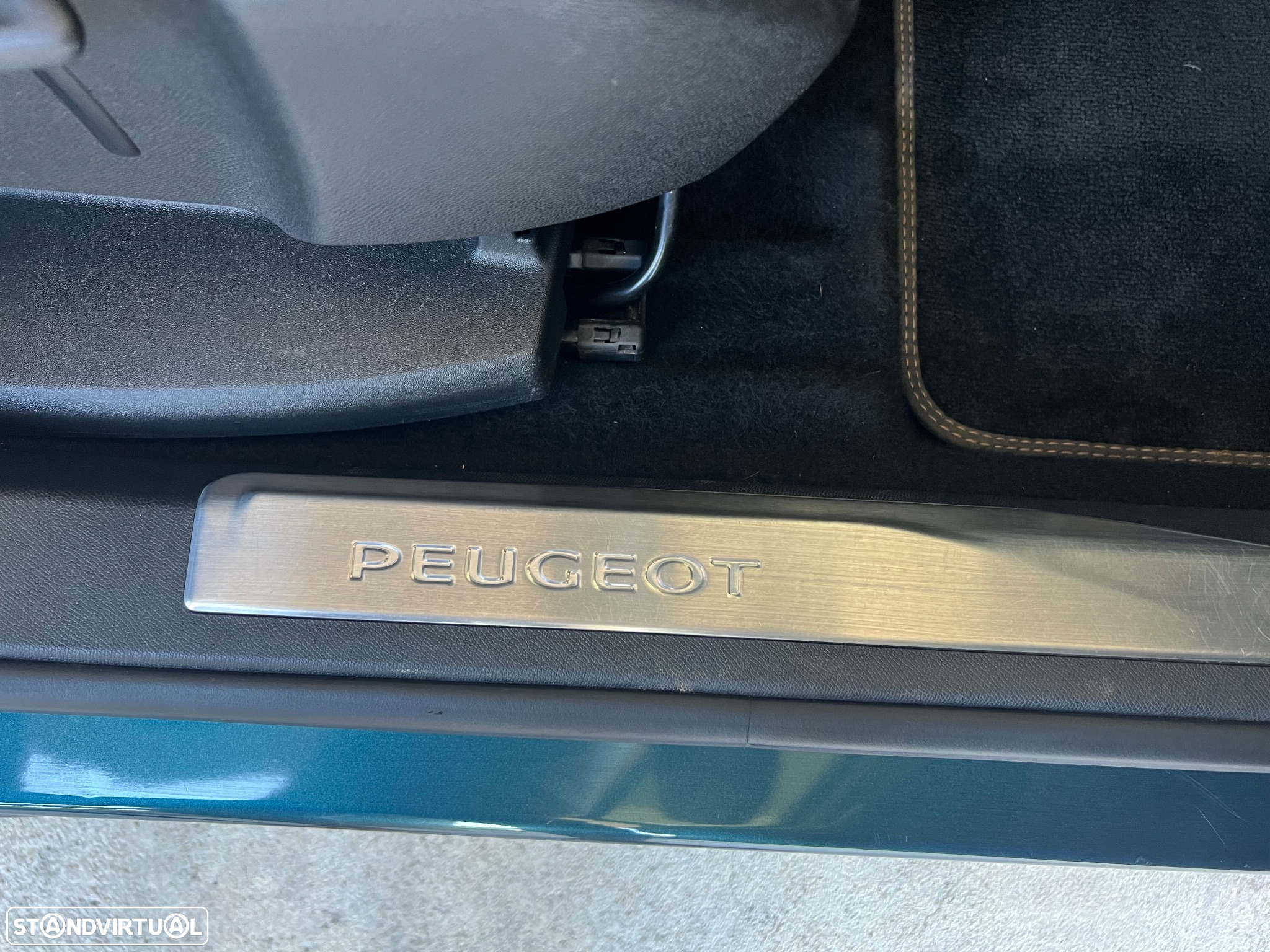 Peugeot 5008 BlueHDI 180 EAT6 GT - 22