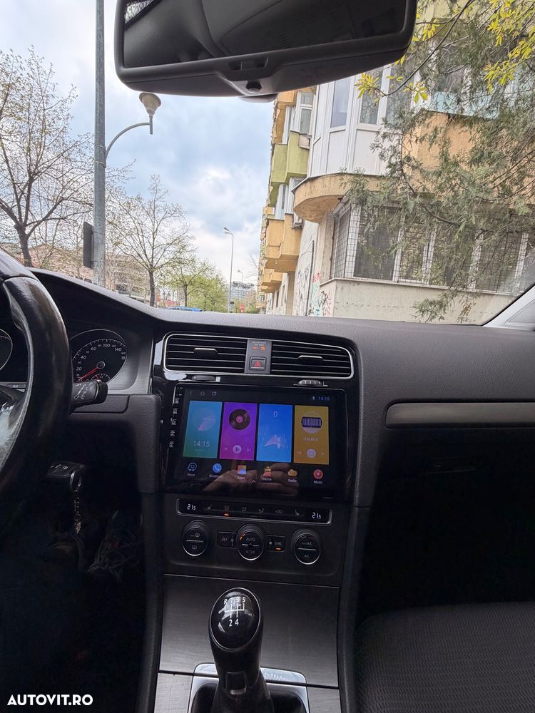 Volkswagen Golf 1.6 TDI DPF BMT Highline - 19