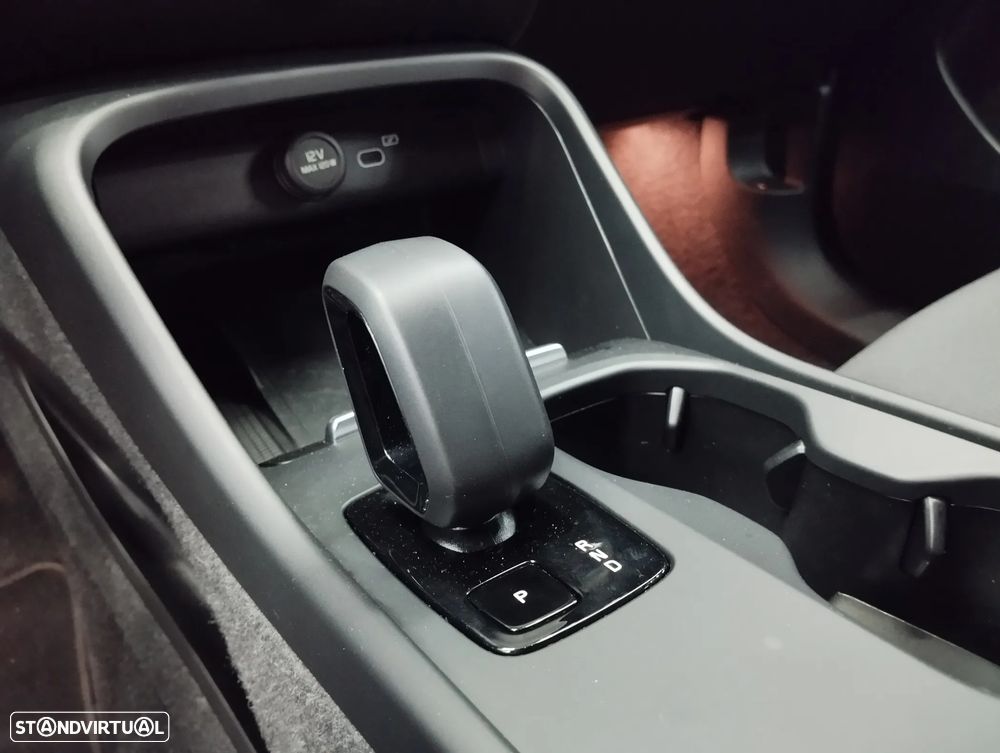 Volvo EX40 70 kWh Single Motor Core - 32