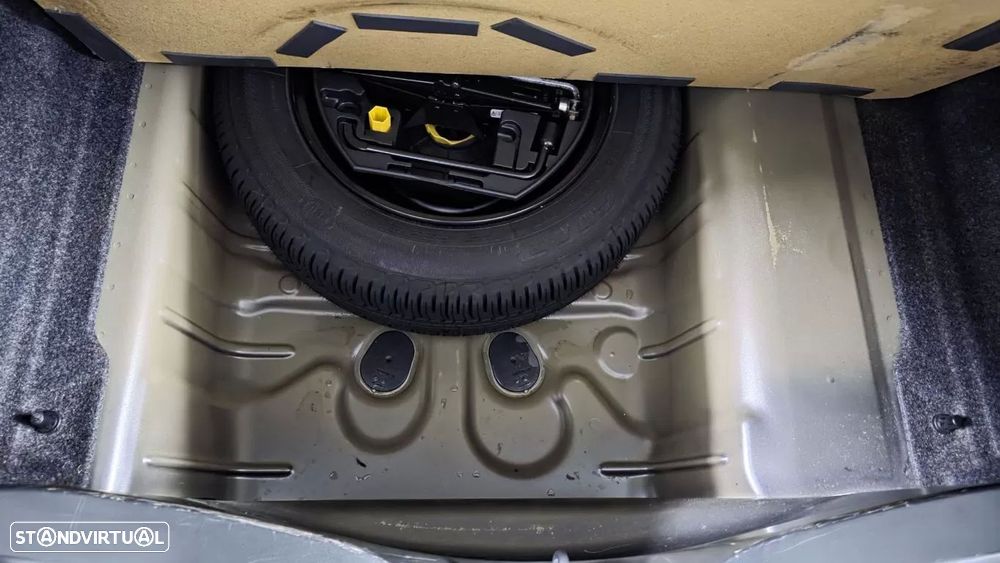 Citroën C-Elysée 1.2 PureTech Exclusive - 15