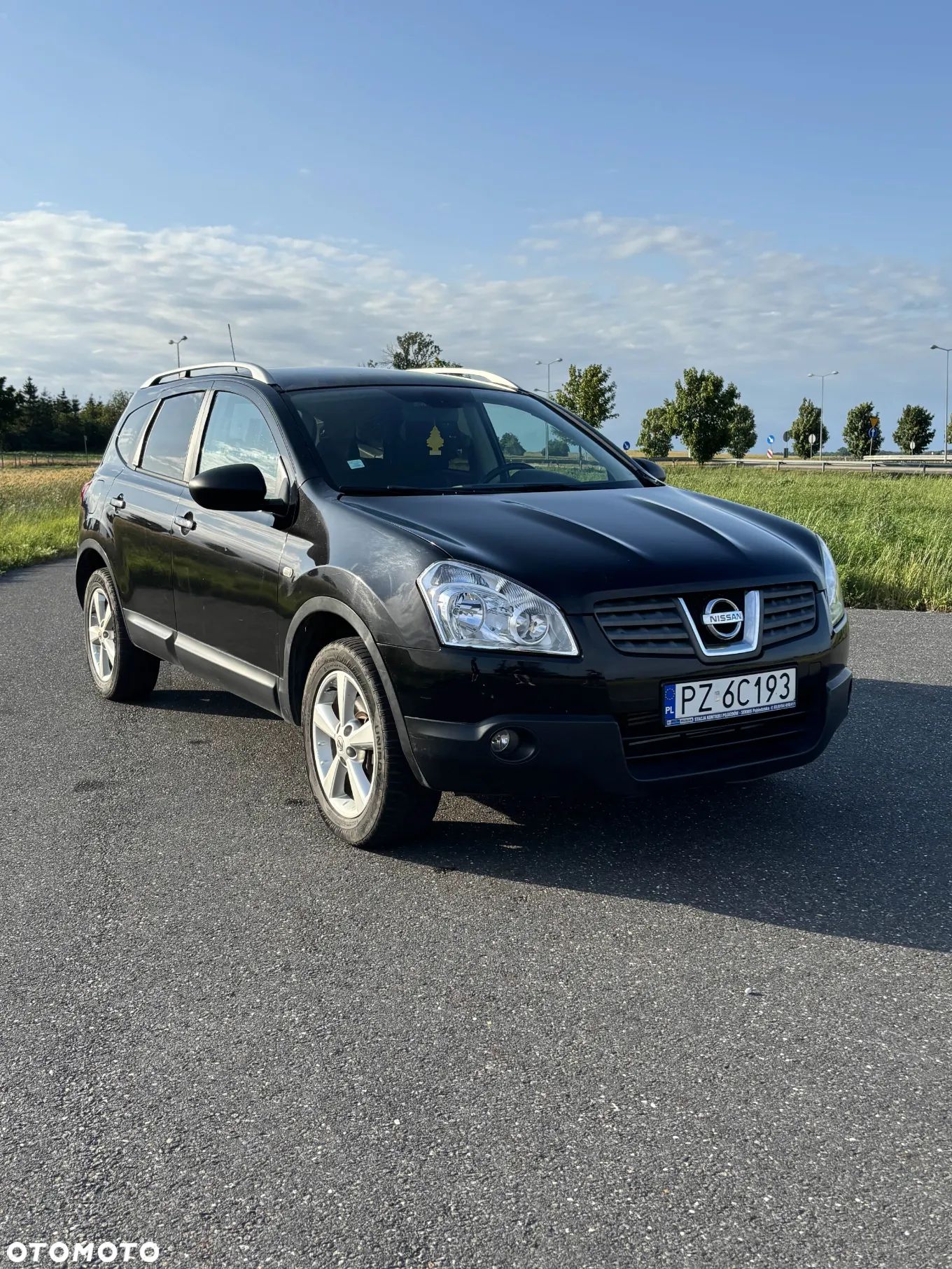 Nissan Qashqai+2 - 1