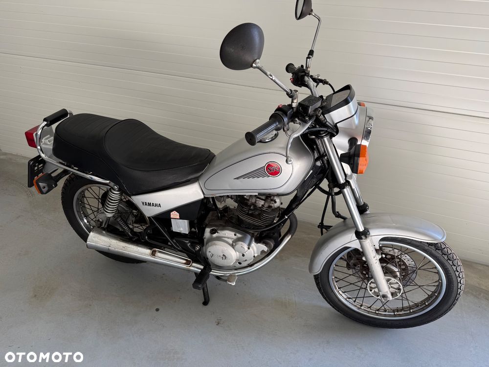 Yamaha SR - 10