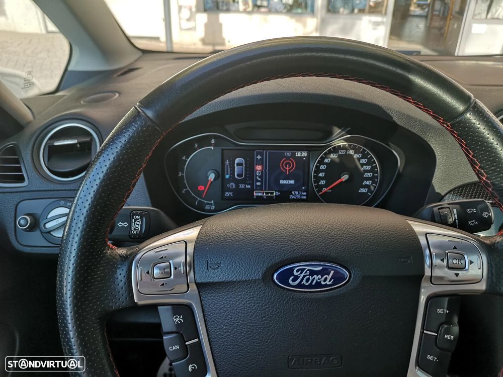 Ford S-Max 2.2 TDCi Titanium 7L - 10