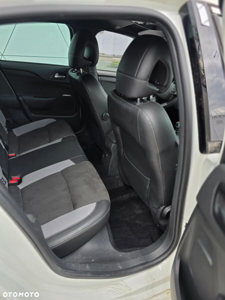 DS Automobiles DS 4 Crossback - 6