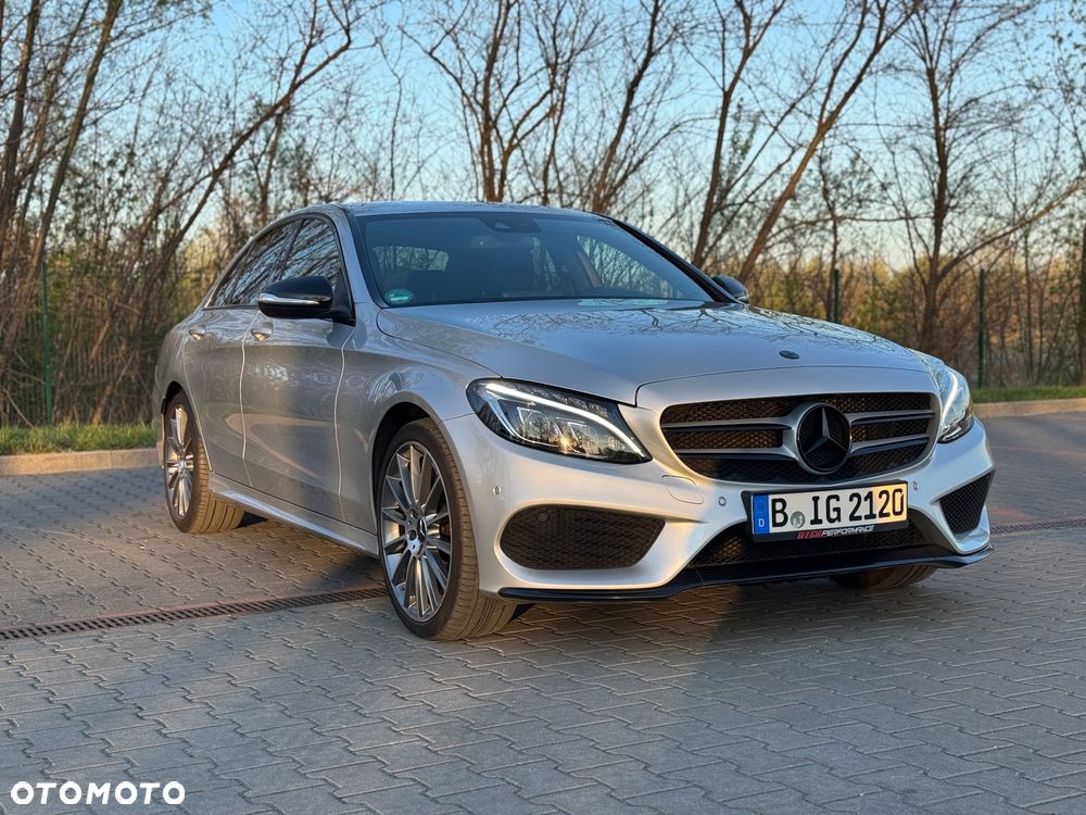 Mercedes-Benz Klasa C 180 7G-TRONIC AMG Line - 7