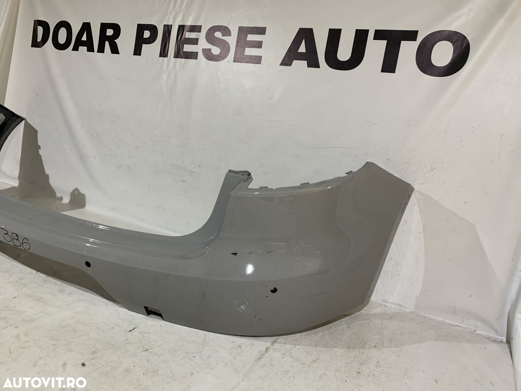 Bara spate Porsche Macan, 2014, 2015, 2016, 2017, 2018, 2019, 2020, 2021, 2022, cod origine OE 95B807421L. - 2