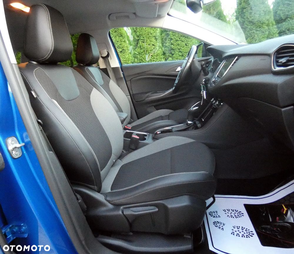 Opel Grandland X 1.6 T Elite S&S - 36