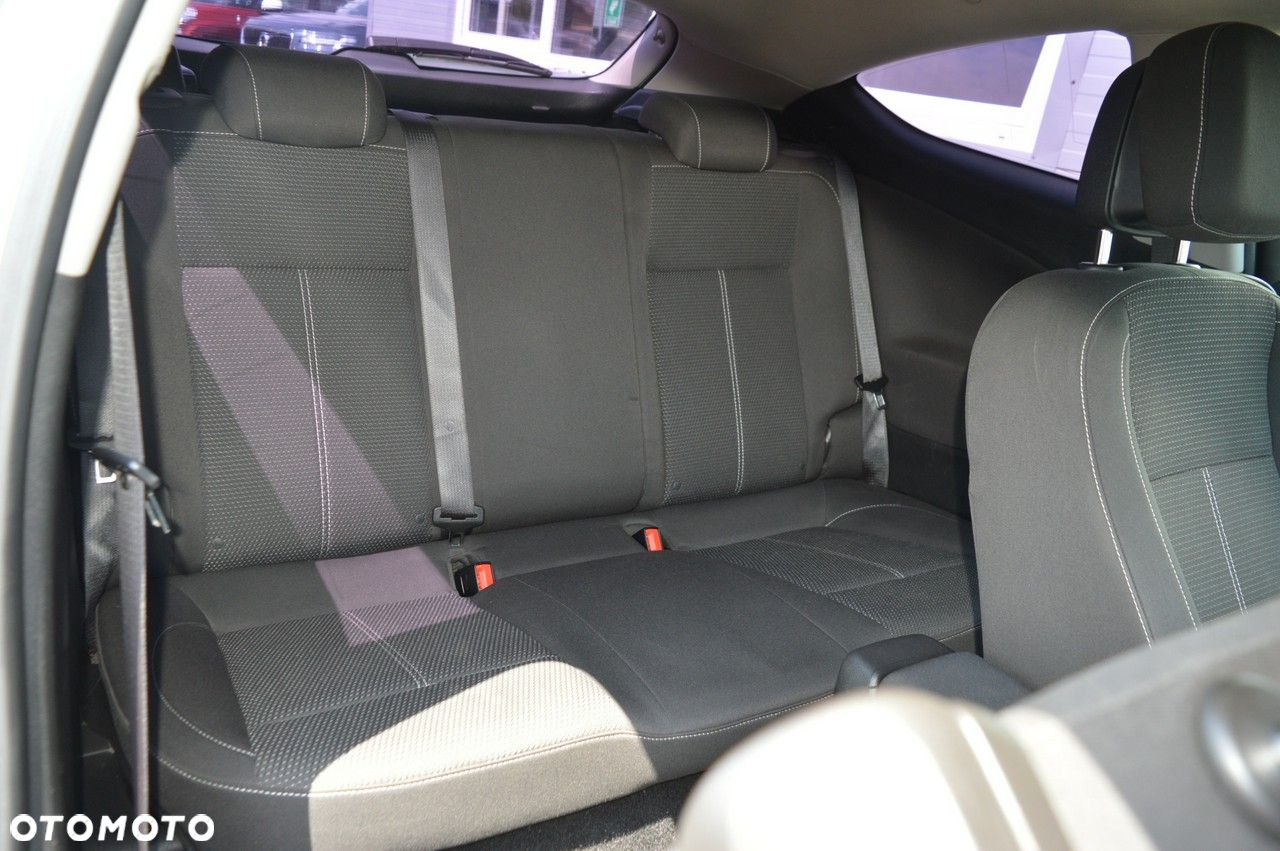Opel Astra - 26