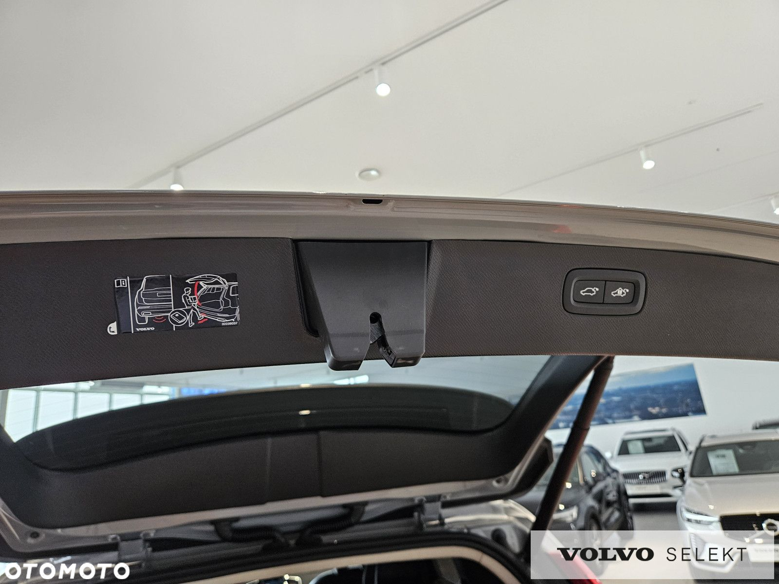 Volvo XC 90 - 30