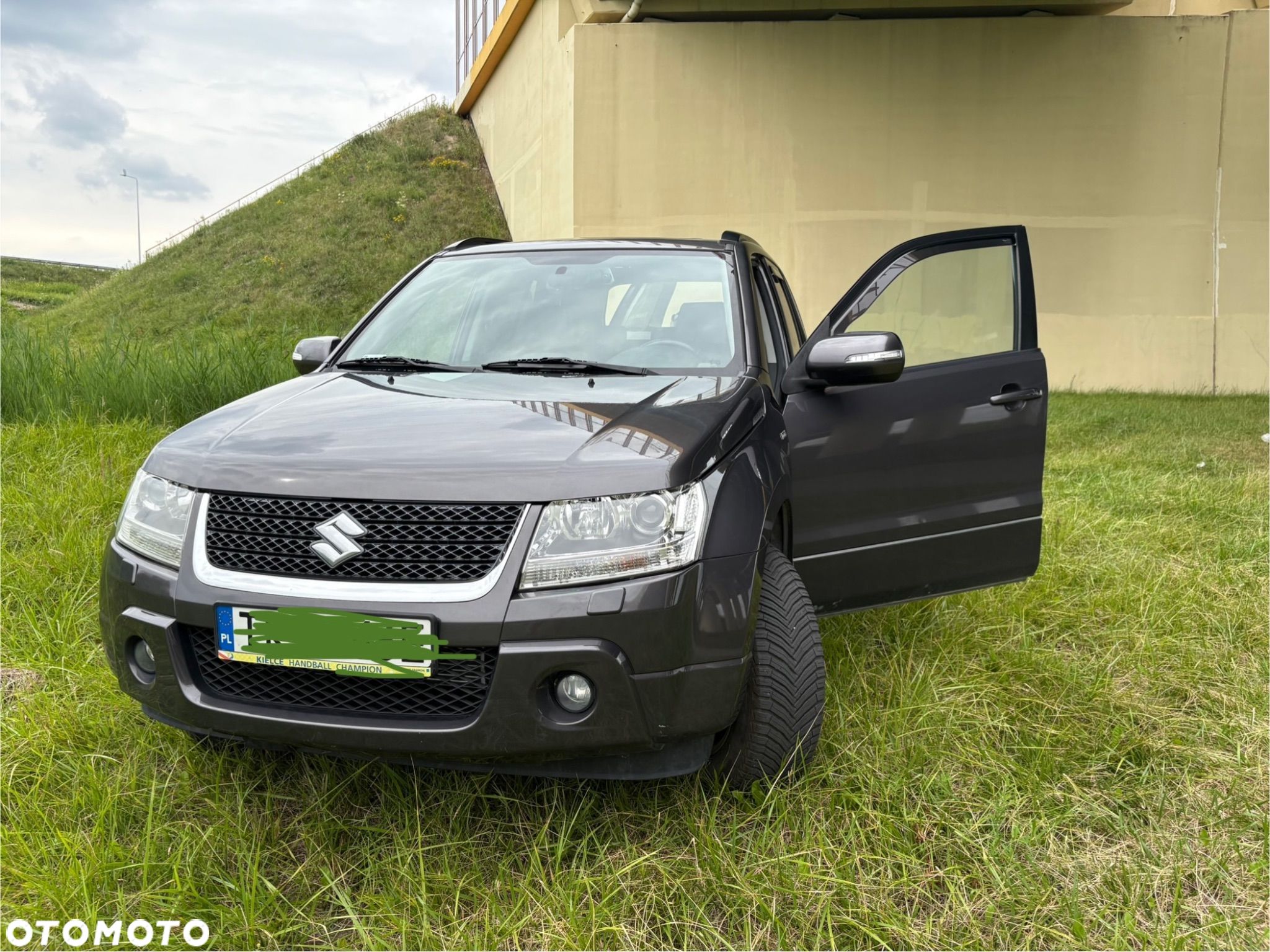 Suzuki Grand Vitara 1.9 DDiS - 1