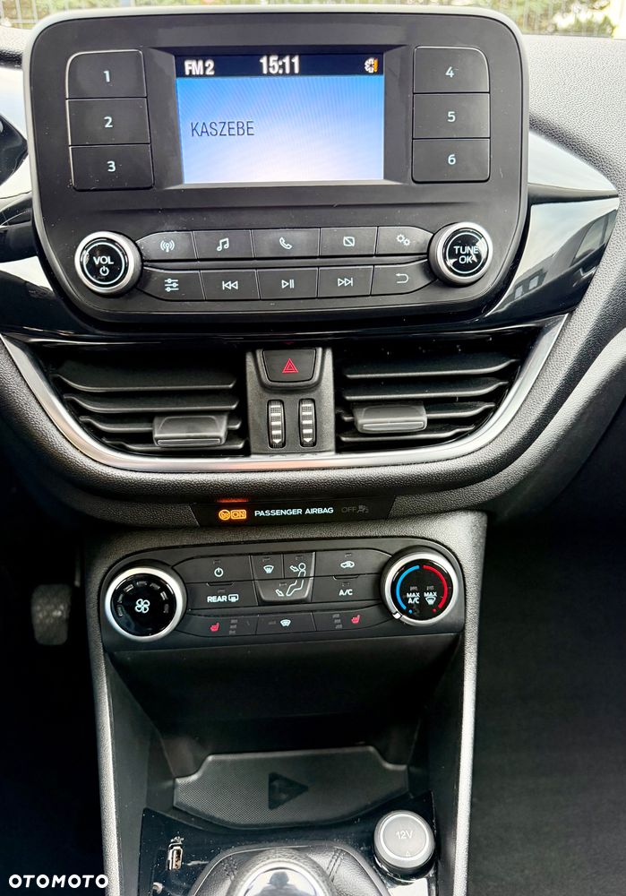 Ford Fiesta 1.1 S&S COOL&CONNECT - 18