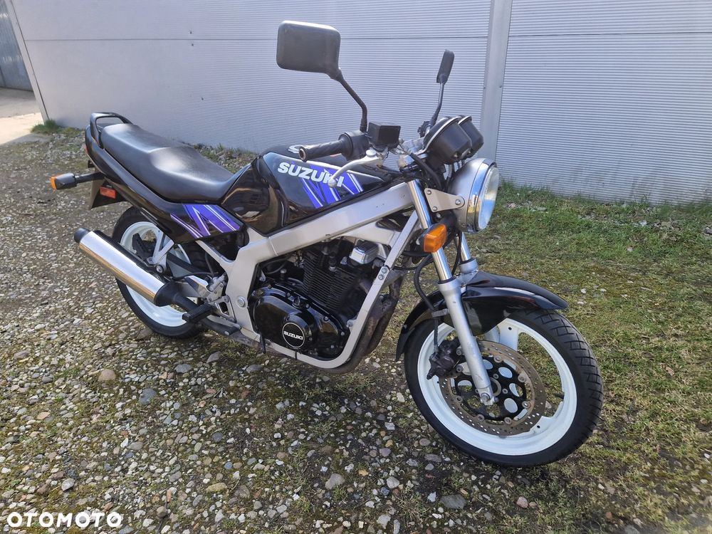 Suzuki GS - 2