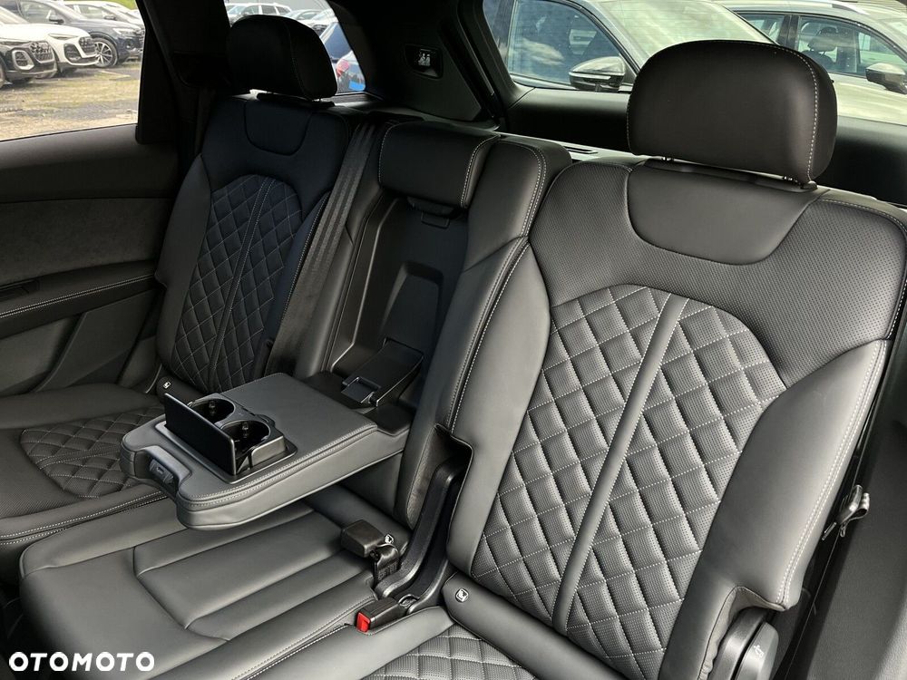 Audi Q7 - 19