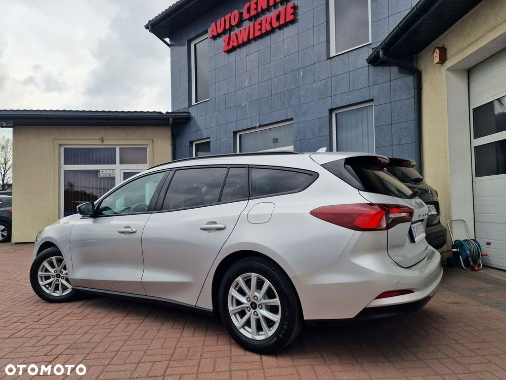 Ford Focus 1.5 EcoBlue Start-Stopp-System COOL&CONNECT - 9