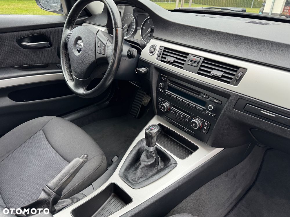 BMW Seria 3 316d Advantage - 21
