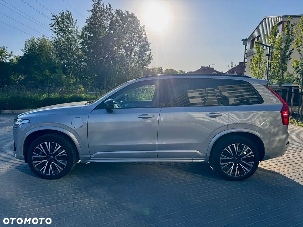 Volvo XC 90 T8 AWD Plug-In Hybrid Ultra Dark 7os - 4