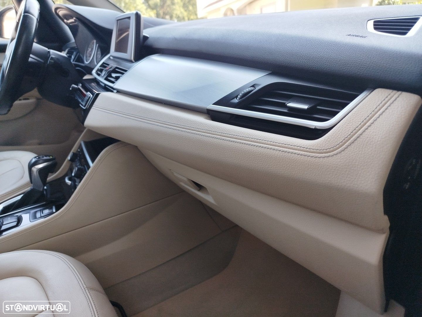 BMW 216 Active Tourer d Line Luxury Auto - 20