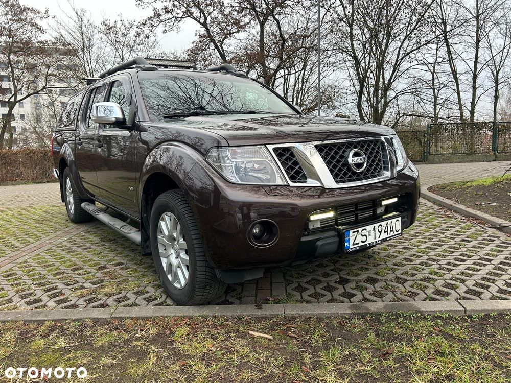 Nissan Navara 3.0 D V6 - 1