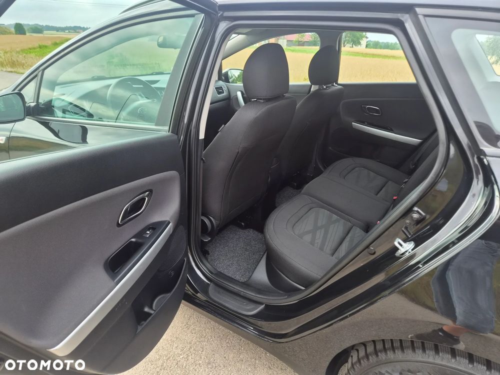 Kia Ceed 1.6 GDI Vision - 11