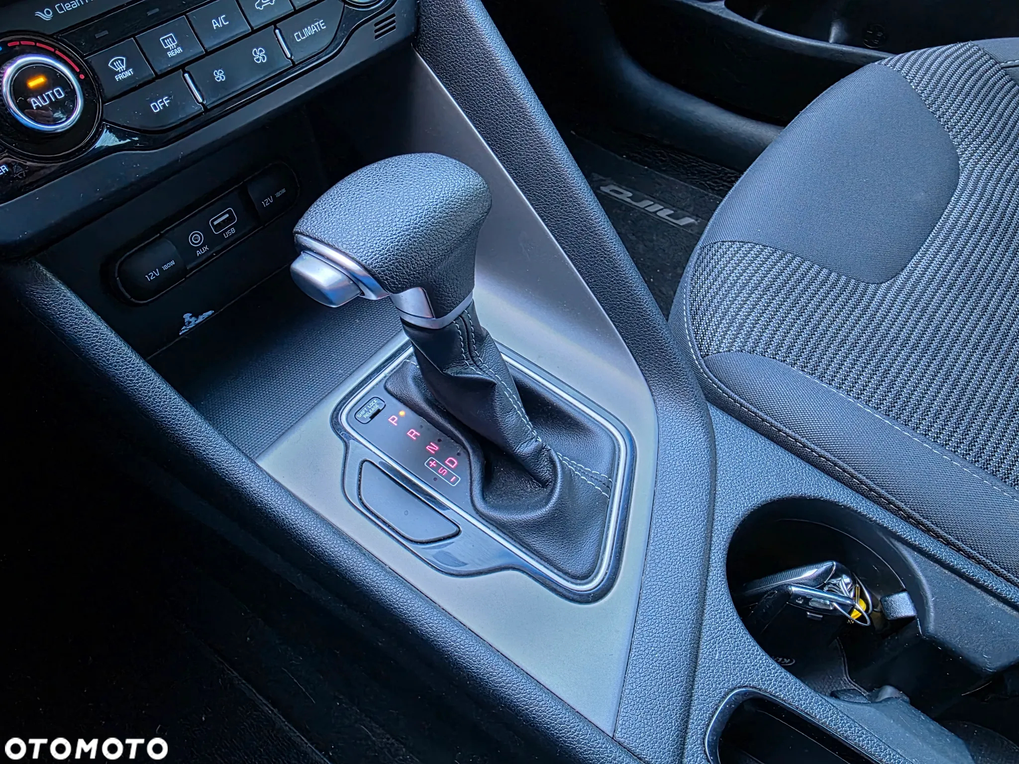 Kia Niro - 14