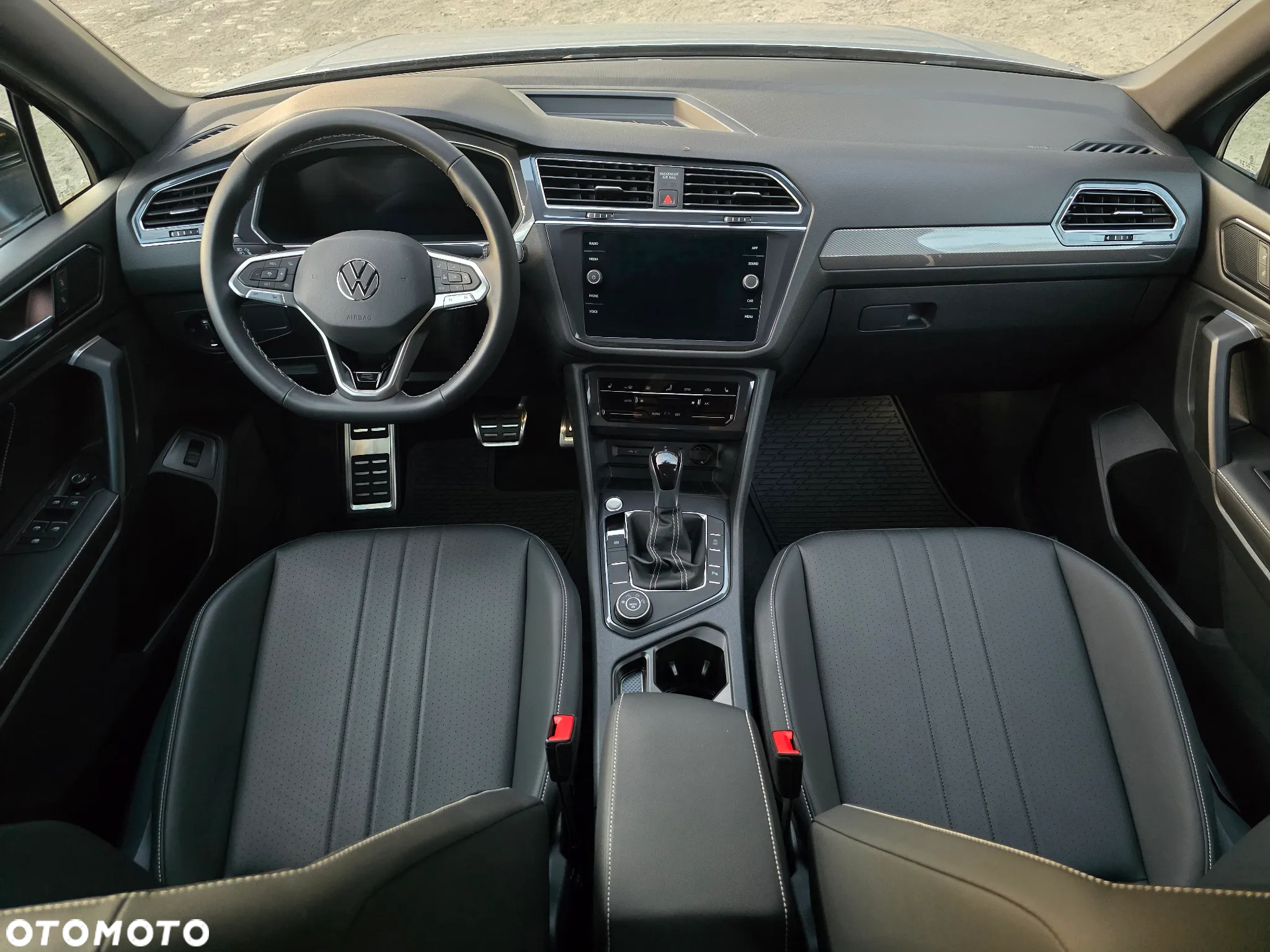 Volkswagen Tiguan - 16