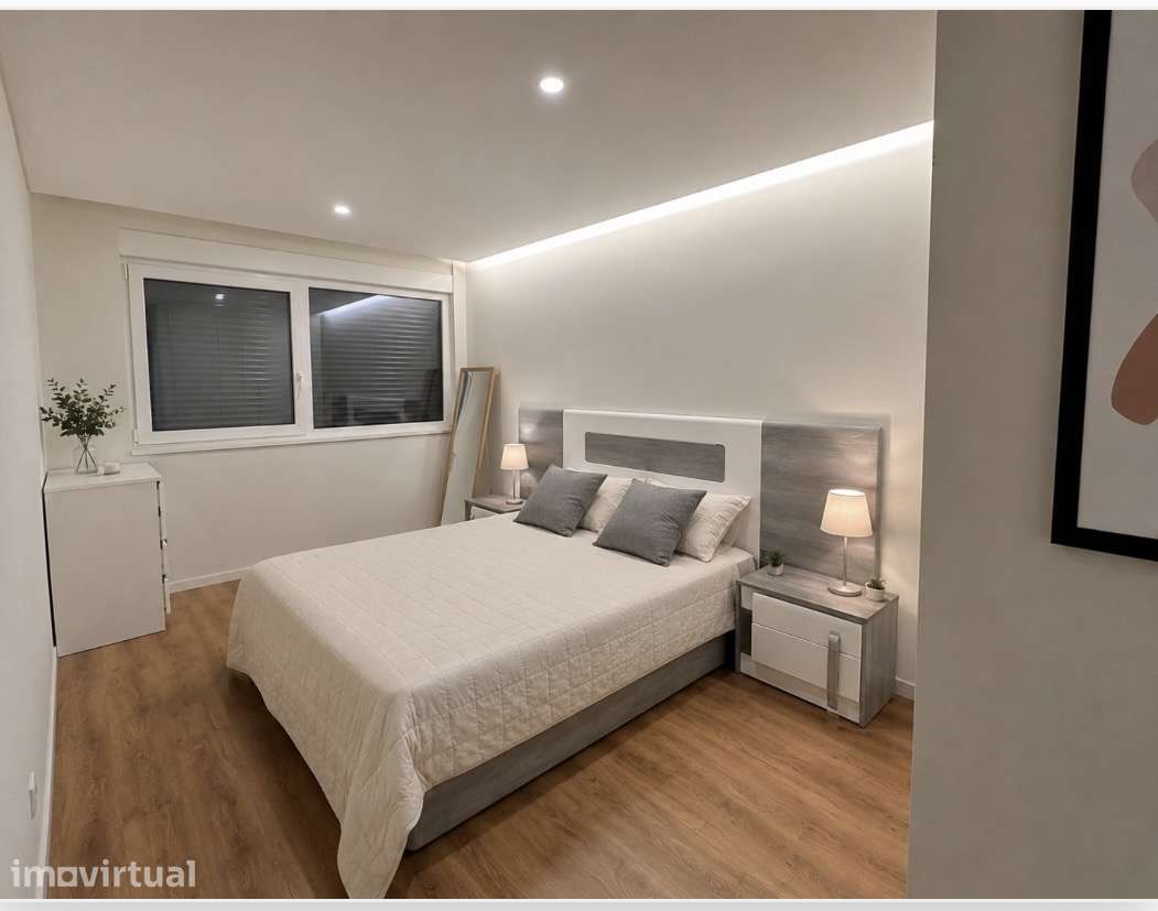 T2 moderno com 3 casas de banho e garagem - Grande imagem: 5/9