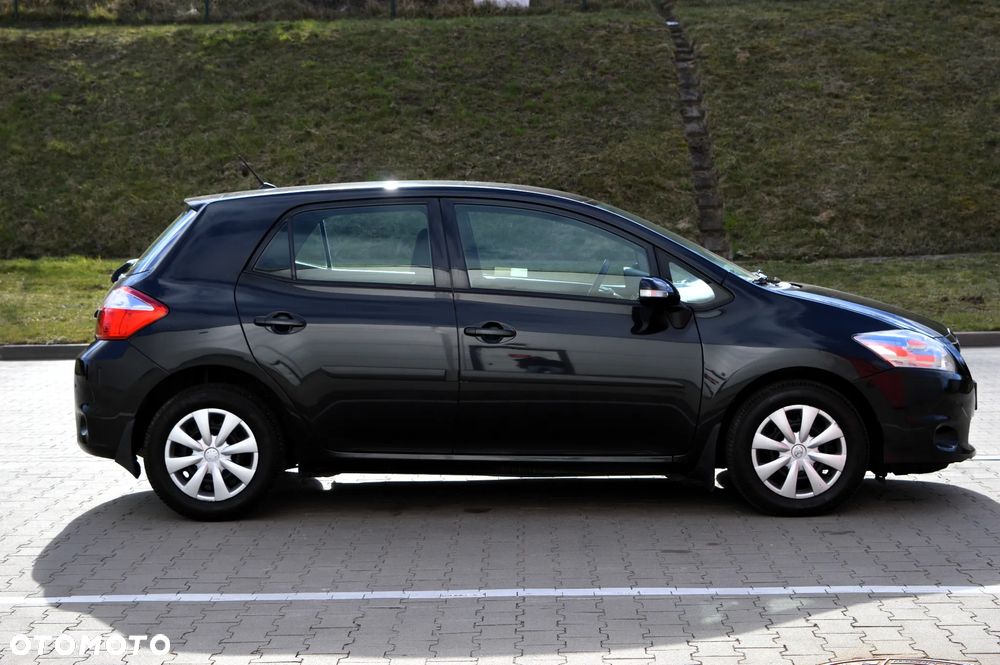 Toyota Auris 1.33 VVT-i Active - 27