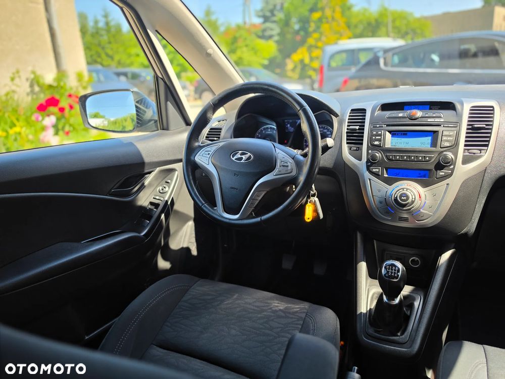 Hyundai ix20 - 35
