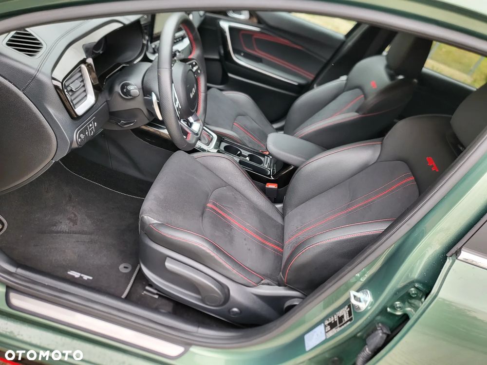 Kia Ceed 1.6 T-GDI GT DCT - 16