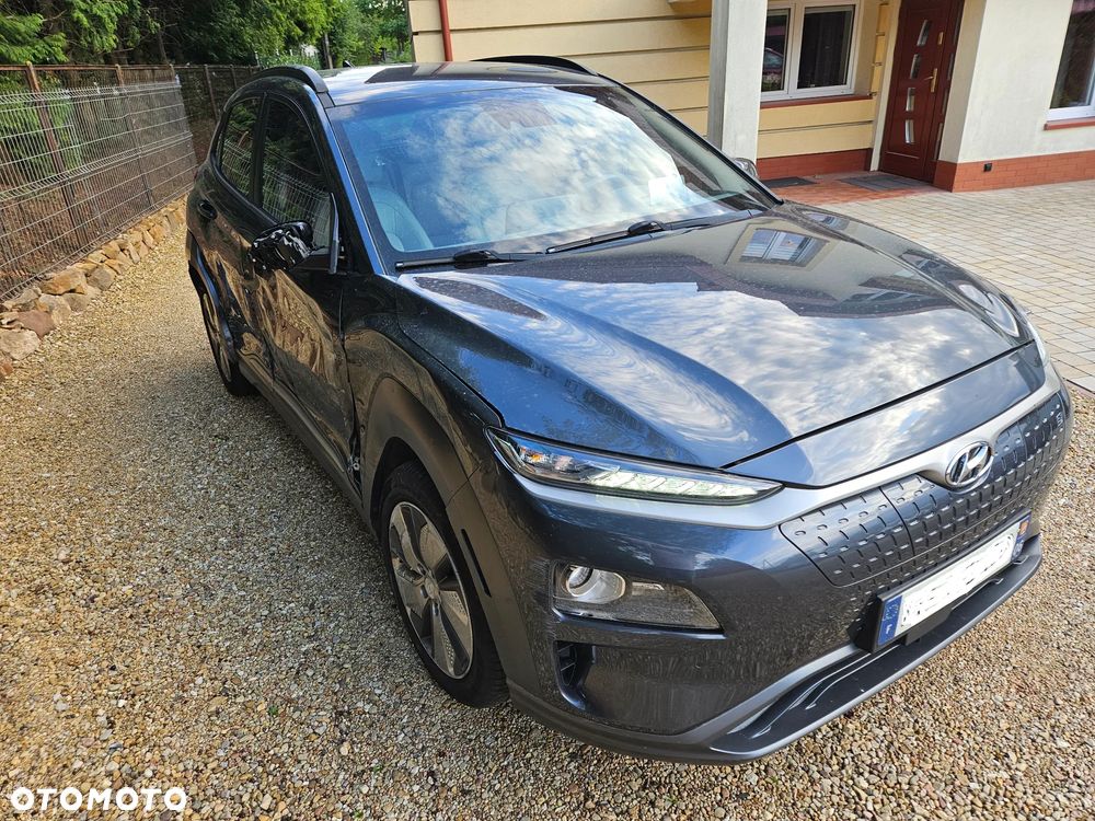 Hyundai Kona 64kWh Platinum - 9