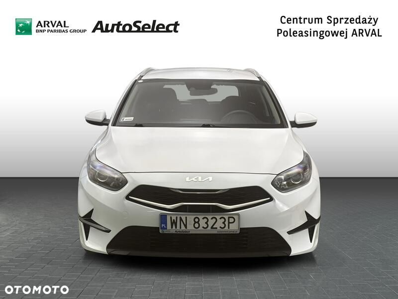 Kia Ceed - 9