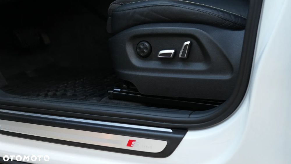 Audi Q5 2.0 TDI Quattro S tronic sport - 30