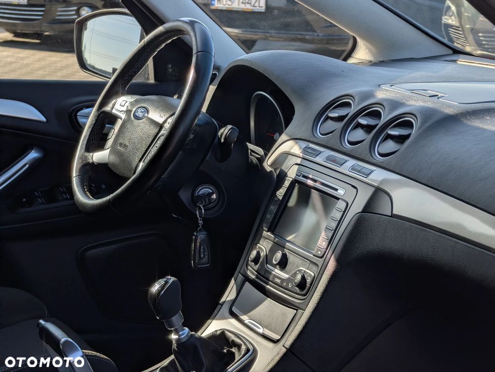 Ford S-Max 2.0 TDCi DPF Titanium - 21