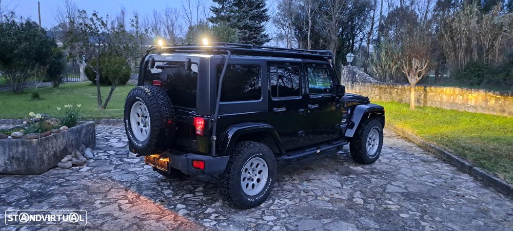 Jeep Wrangler Unlimited 2.8 CRD DPF Sahara - 4