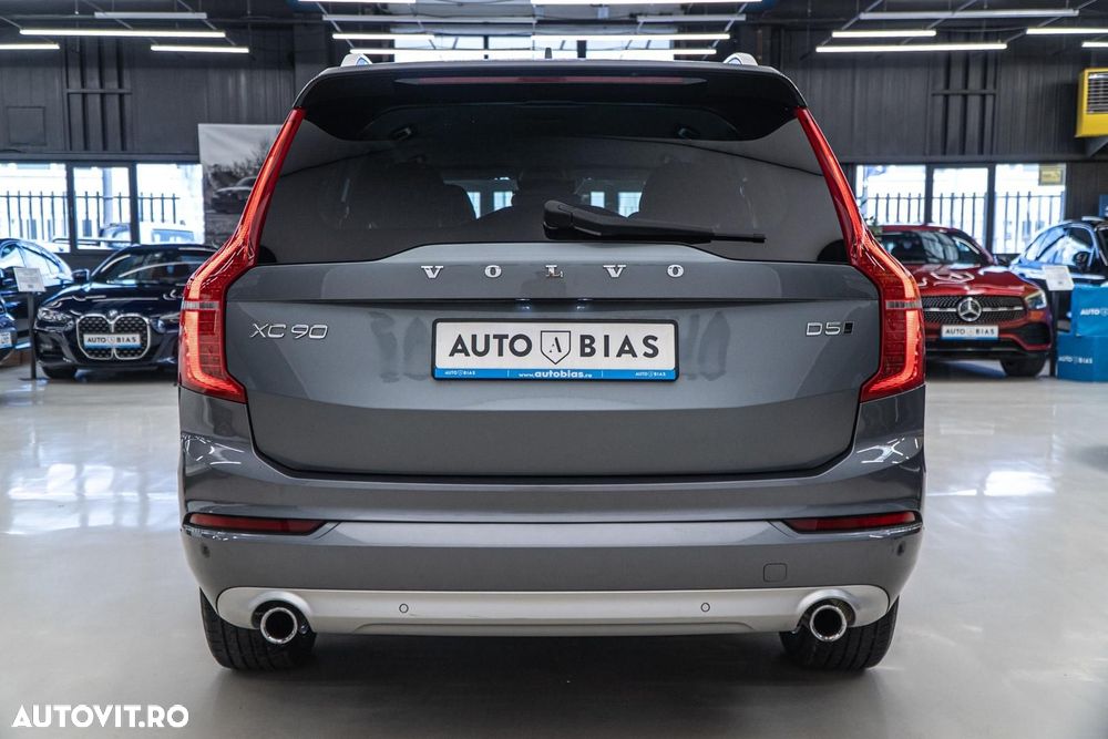 Volvo XC 90 D5 AWD Momentum - 26