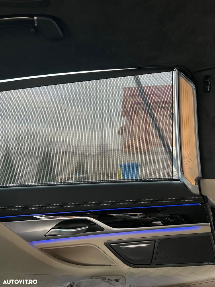 BMW Seria 7 745Le xDrive AT PHEV - 15