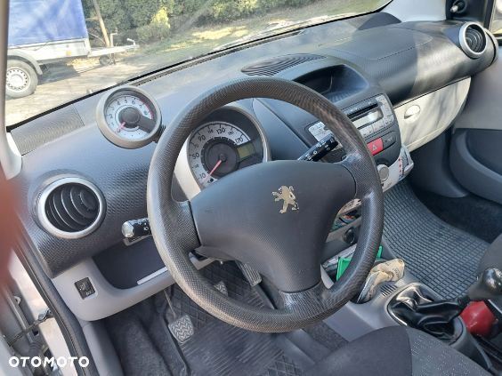 Peugeot 107 1.0 Trendy Euro5 - 5